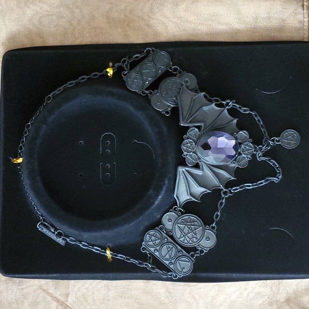 *NWT* Restyle's Purple Posession Bat Choker - Picture 1 of 16